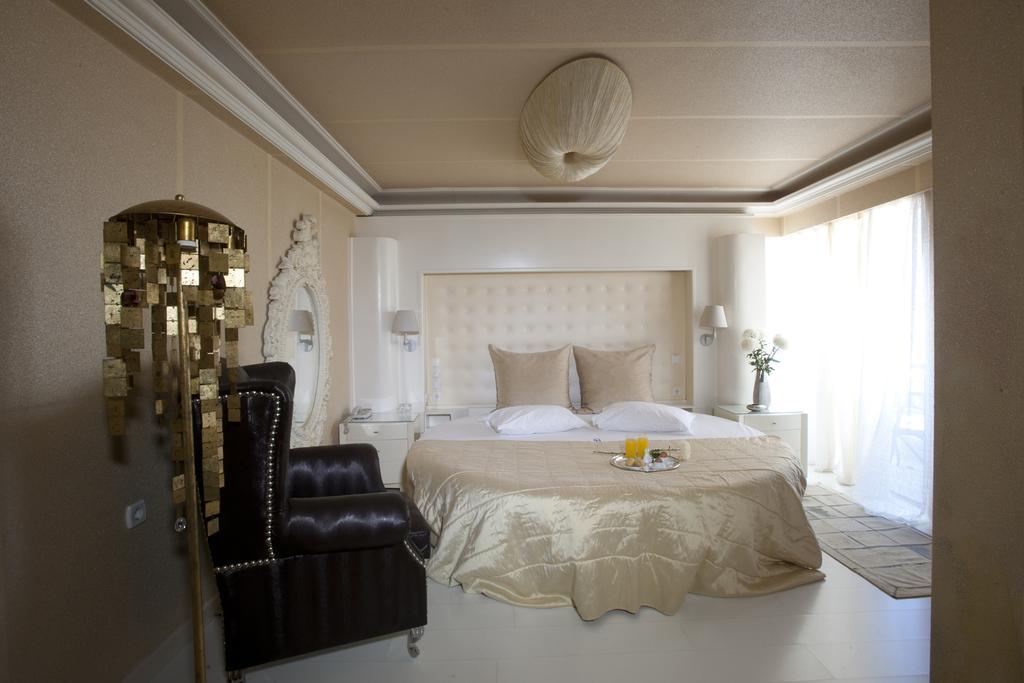 The Crystal Blue Hotel Athen Eksteriør billede